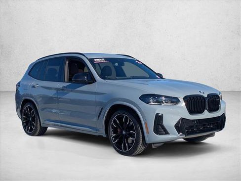 Used 2024 BMW X3 M40i w/ Premium Package image 3