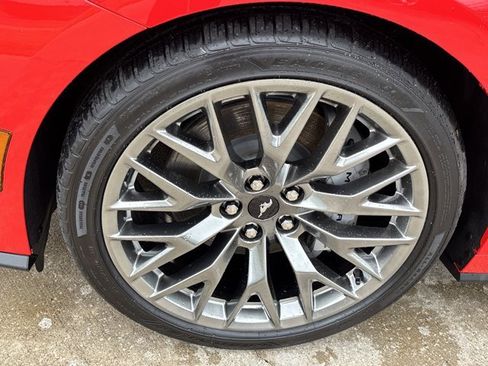 Used 2024 Ford Mustang GT Premium image 12