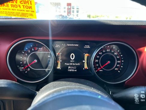 Used 2018 Jeep Wrangler Unlimited Rubicon AWD/4WD image 20