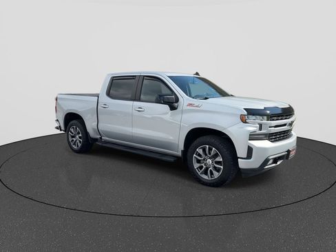 Used 2022 Chevrolet Silverado 1500 RST image 2