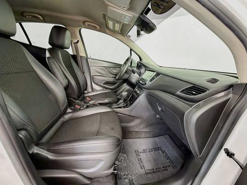 Used 2018 Buick Encore Preferred FWD image 28