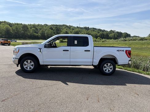 Used 2022 Ford F150 XLT AWD/4WD image 2
