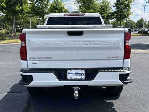 Used 2024 Chevrolet Silverado 1500 Custom RWD image 9