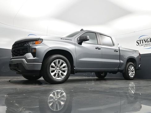 Used 2023 Chevrolet Silverado 1500 Custom image 19