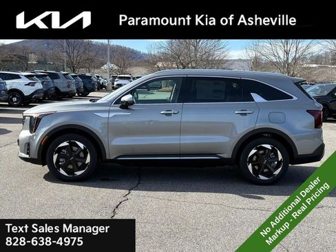 New 2026 Kia Sorento EX w/ EX Premium Package image 3