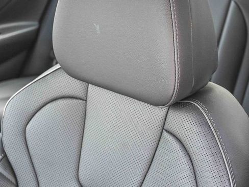 New 2026 Hyundai Elantra Limited image 25