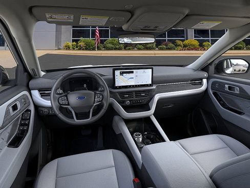 New 2026 Ford Explorer Platinum w/ LUX Leather Package image 9