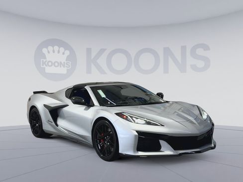 New 2026 Chevrolet Corvette Z06 RWD image 2