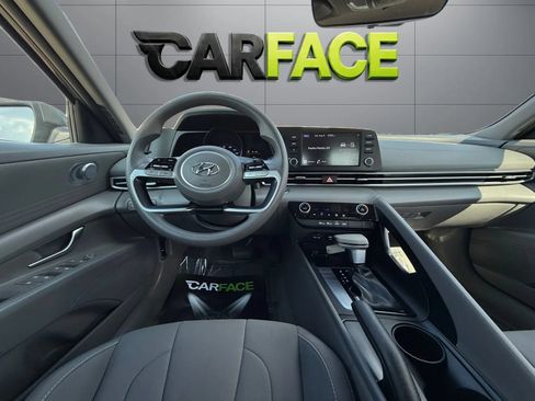 Used 2023 Hyundai Elantra SEL FWD image 24