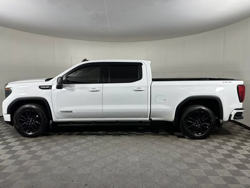 Used 2022 GMC Sierra 1500 Elevation AWD/4WD image 2