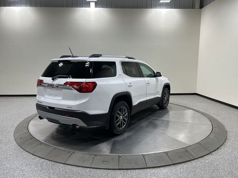 Used 2019 GMC Acadia SLT image 6