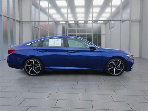Used 2020 Honda Accord Sport image 2