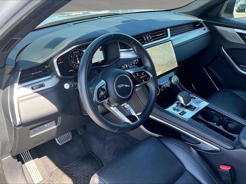 Used 2023 Jaguar F-PACE S AWD/4WD image 12
