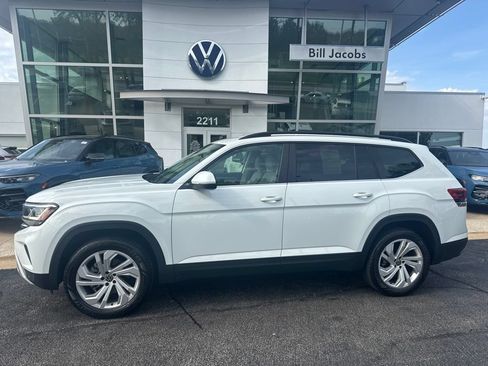Used 2021 Volkswagen Atlas SE AWD/4WD image 3