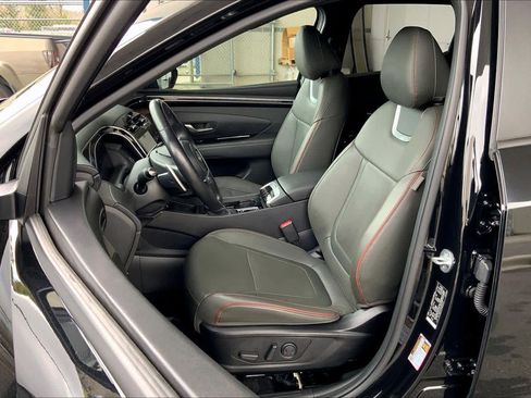 Used 2023 Hyundai Santa Cruz Limited image 8