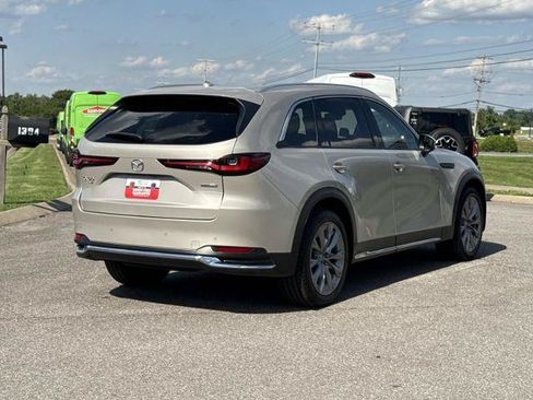 Used 2024 MAZDA CX-90 3.3 Turbo w/ Premium Package AWD/4WD image 5