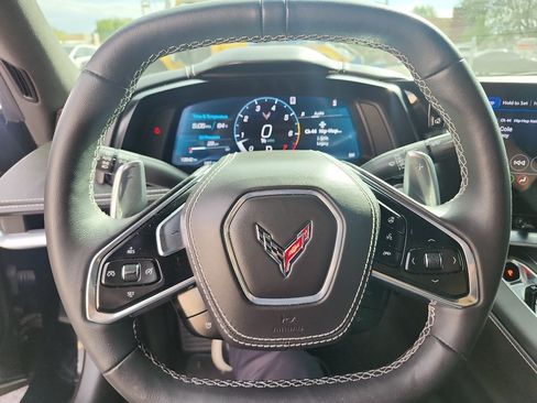 Used 2023 Chevrolet Corvette Stingray Premium Cpe w/ Z51 Performance Package RWD image 23