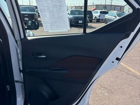 Used 2023 Nissan Kicks SR FWD image 24