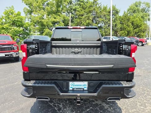 New 2026 Chevrolet Silverado 1500 LT Trail Boss w/ LT Trail Boss Premium Package AWD/4WD image 14