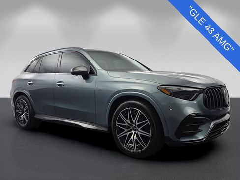 Used 2025 Mercedes-Benz GLC 43 AMG 4MATIC image 1