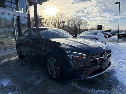 Certified 2023 Mercedes-Benz E 350 4MATIC Sedan image 2