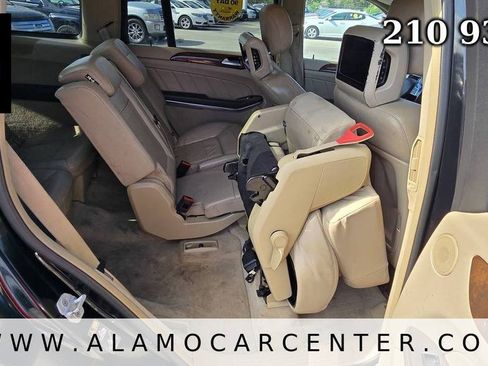 Used 2014 Mercedes-Benz GL 450 4MATIC w/ Lighting Package image 22