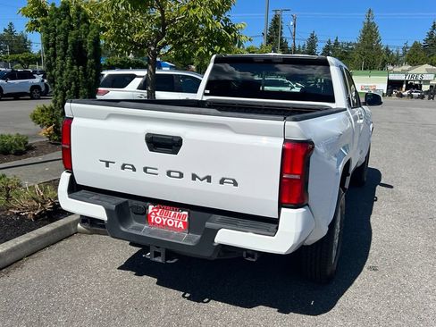 Used 2025 Toyota Tacoma SR5 RWD image 7