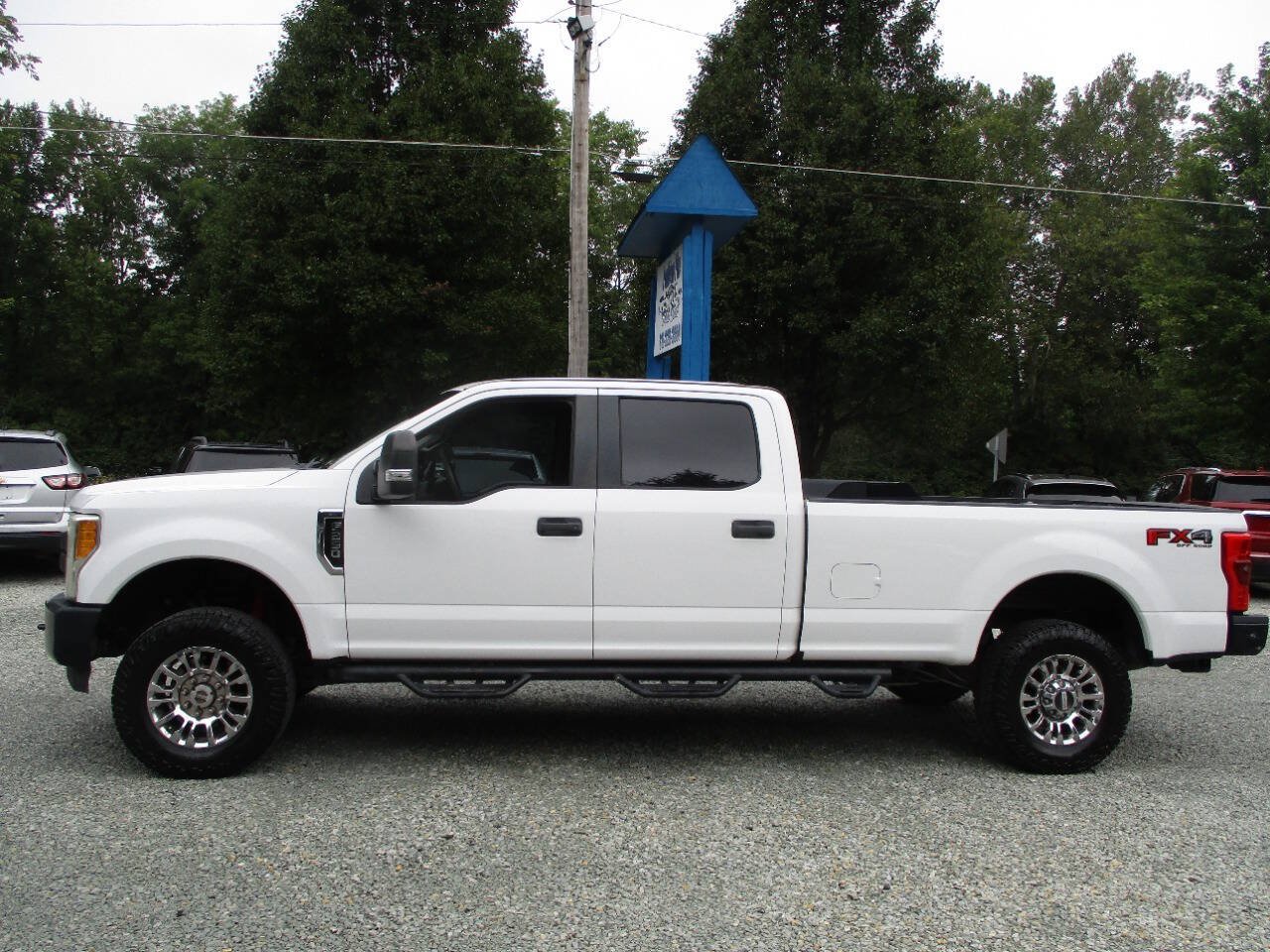 Used 2017 Ford F250 XL w/ Power Equipment Group AWD/4WD image 2