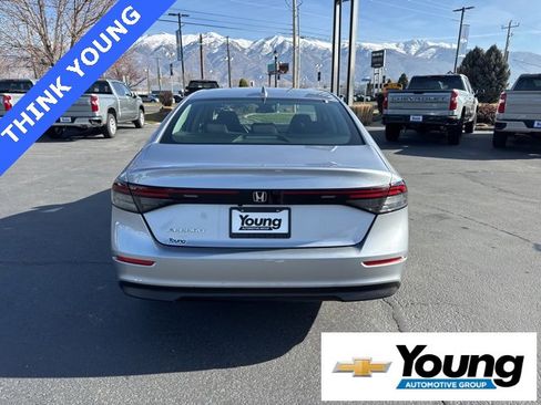 Used 2023 Honda Accord LX image 6