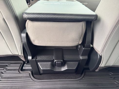 Used 2019 Ford F250 XL w/ STX Appearance Package image 31