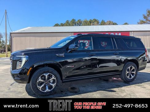 Certified 2025 GMC Yukon XL AT4 Ultimate w/ LPO, Floor Liner Package AWD/4WD image 1