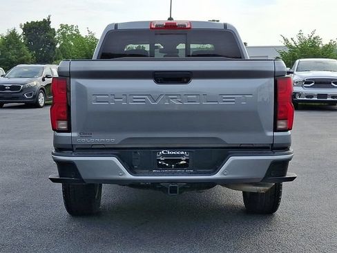 Used 2025 Chevrolet Colorado LT w/ LT Convenience Package AWD/4WD image 8