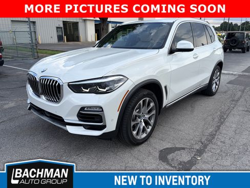 Used 2021 BMW X5 xDrive40i AWD/4WD image 3