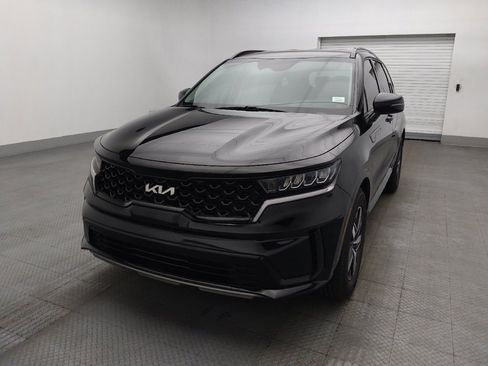 Used 2023 Kia Sorento S image 15