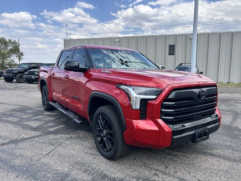 Used 2026 Toyota Tundra Limited w/ Limited PVM Package AWD/4WD image 7