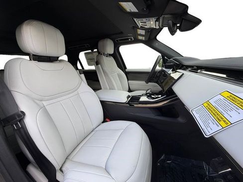 New 2026 Land Rover Range Rover Sport SE AWD/4WD image 19
