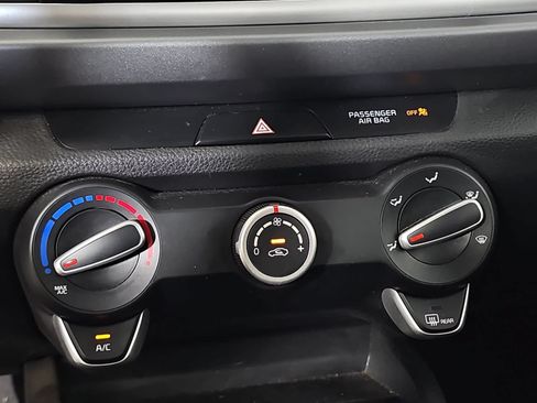 Used 2023 Kia Rio S FWD image 21