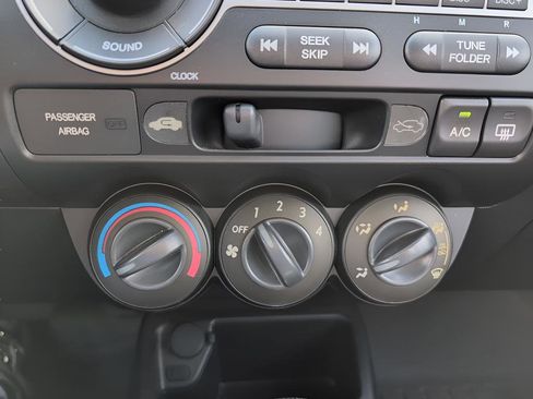 Used 2007 Honda Fit Sport image 22