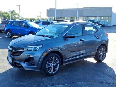 Used 2022 Buick Encore GX Essence w/ Advanced Technology Package FWD image 11