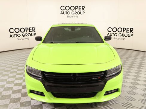 Used 2023 Dodge Charger SXT w/ Blacktop Package image 9