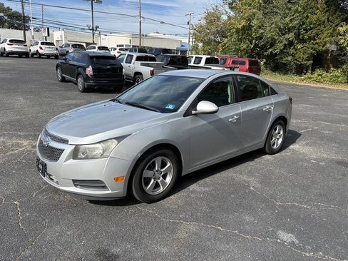 Used 2014 Chevrolet Cruze LT image 3
