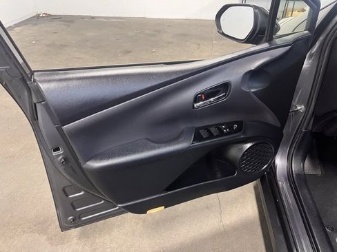 Used 2022 Toyota Prius Prime Limited image 24