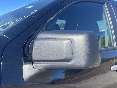 Used 2019 Chevrolet Silverado 1500 Custom Trail Boss w/ Custom Convenience Package image 4