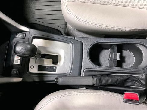 Used 2015 Subaru Forester 2.5i Limited AWD/4WD image 40