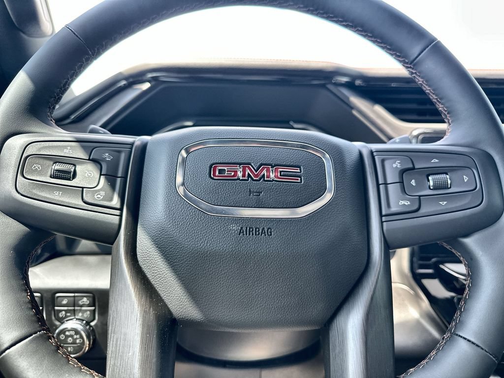 New 2026 GMC Sierra 1500 AT4 w/ AT4 Premium Package AWD/4WD image 33