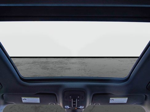 New 2025 Audi Q3 2.0T Premium Plus image 16