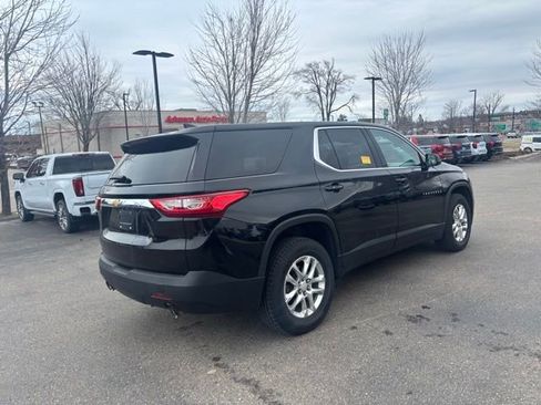 Used 2019 Chevrolet Traverse LS image 5