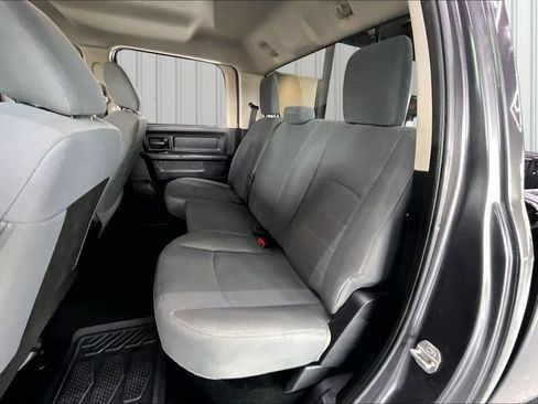 Used 2016 RAM 1500 ST w/ SXT Appearance Group AWD/4WD image 19