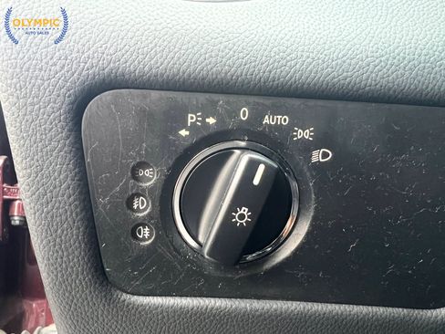 Used 2006 Mercedes-Benz CLS 500 w/ AMG Sport Pkg image 37