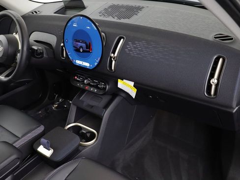 Certified 2025 MINI Cooper Countryman SE image 18